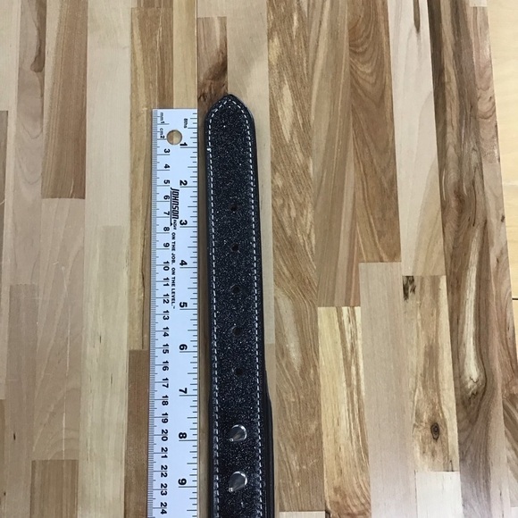 Mad Cow genuine leather Punk Rock dog collar handmade black dark silver studs - Picture 12 of 14